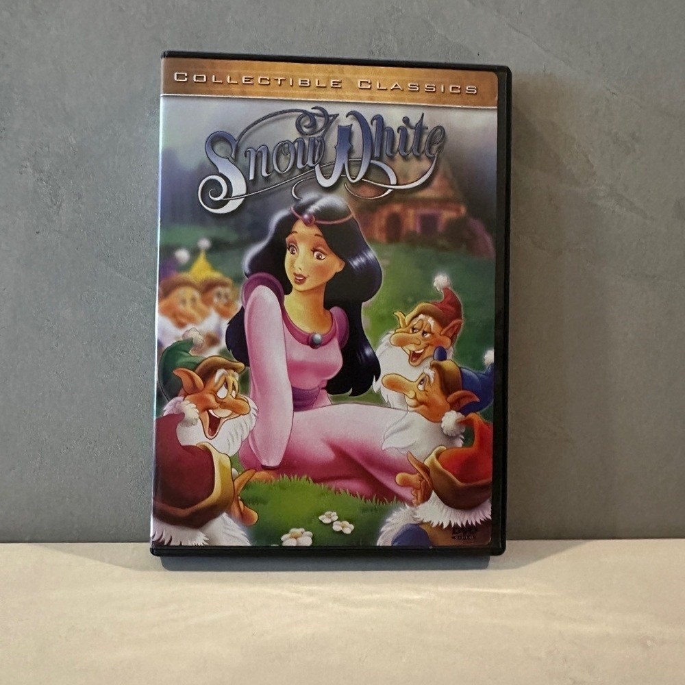 Snow White Collectible Classics DVD